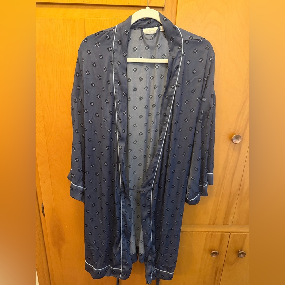 Nordstrom Short Robe - Picture 2 of 5